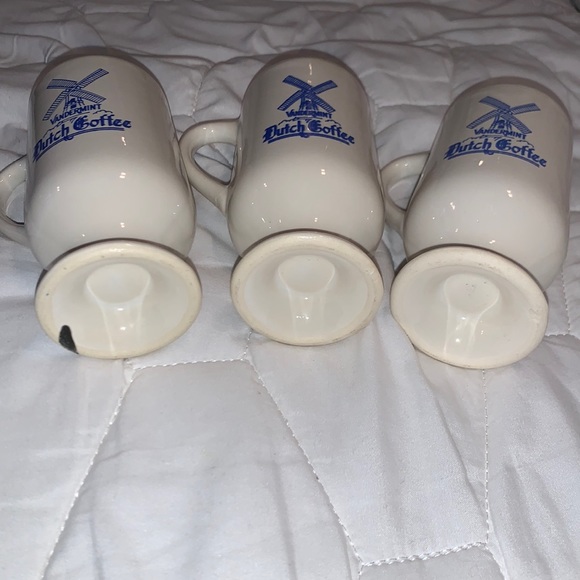 Set of Three Vandermint Dutch Coffee Cups - Picture 4 of 10